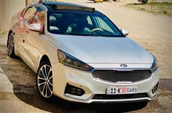 كيا كادينزا